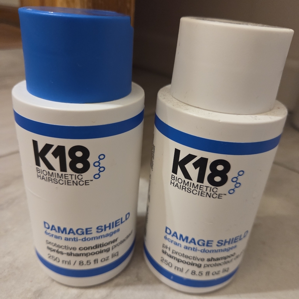 Damage Shield Shampoo and Conditioner Set - Blue and White